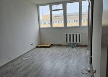 1pok, 28met, okolice Borowskiej PIWNICA/WINDA/PARKING (Wrocław)