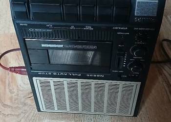 Magnetofon kaseetowy  Philips z lat 80