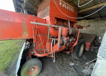Kombajn zbożowy  Deutz Fahr M66