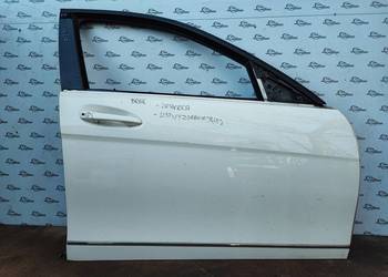 MERCEDES W204 09r Drzwi prawy przód 70-mikronów