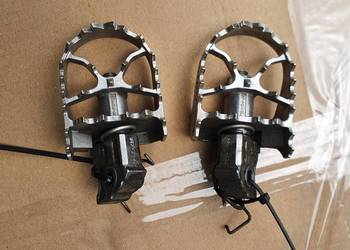 Podnóżki Pivot Pegz Mk3 do Suzuki Dl650 V-strom