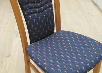 Krzesło tapicerowane drewniane z wysokim oparciem, materiałowe wykończenie