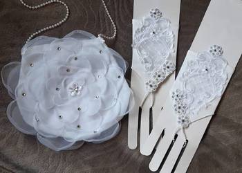 Torebka komunijna różyczka I rękawiczki