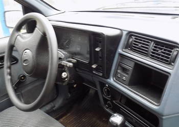 FORD SIERRA 87r. 1,6 benz. - ALTERNATOR i inne części