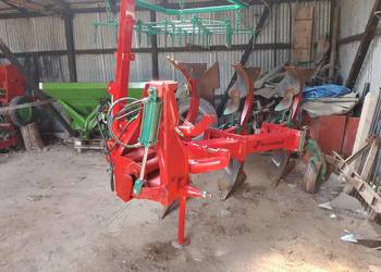 Sprzedam pług kverneland 2+1