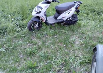 Sprzedam Skuter GENERIK 50