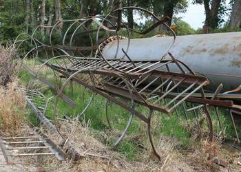 Drabinki z osłonami, drabiny, drabina metalowa, drabinka