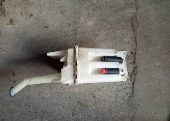 Toyota Corolla E12 zbiorniczek spryskiwaczy halogen kratka