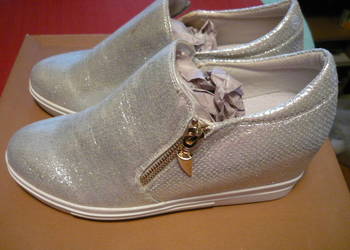 Buty srebrne Sneakersy