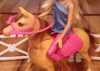 Barbie,  Chelsea i konie ,przejażdżka, stadnina koni
