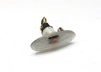 KIERUNKOWSKAZ PRAWY PRZÓD NISSAN JUKE F15