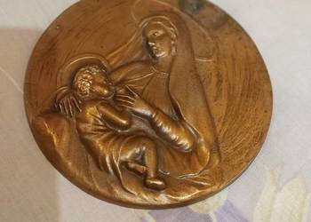 Medalion matki boskiej Medalion matki boskiej