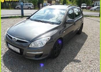 HYUNDAI I30 1.6CRDI wypożyczalnia - wynajem samochodu