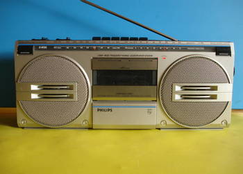 Radiomagnetofon PHILIPS D-8130