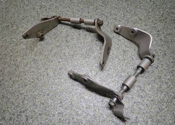 1 SZT. MOCOWANIE SILNIKA HONDA CRF 450 02-08R