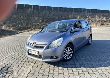 Toyota Verso 1.8 2010 CVT 7 osób