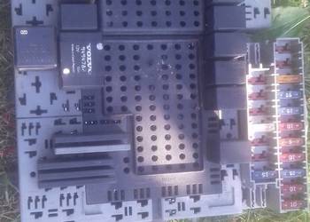 Moduł Cem Rem BSI bezpieczniki Volvo s60 s80 v70 II XC70 xc90 8676286