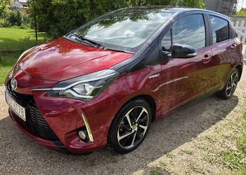 Toyota Yaris Hybryda Najbogatsza Wersja Selection