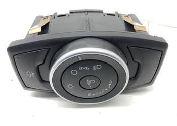 WŁĄCZNIK ŚWIATEŁ NA DESCE FORD FOCUS III F1ET13A024GA PRZYCISK