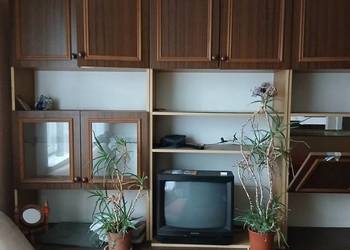 Klasyczna meblościanka pokojowa (styl PRL / lata 90.)