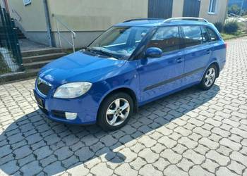 Skoda Fabia kombi 1,6 benz z 2009 roku z Niemiec.Jedna ręka