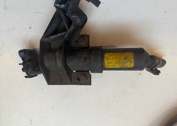 Dysza spryskiwaczy lamp  prawa  FORD MONDEO MK3