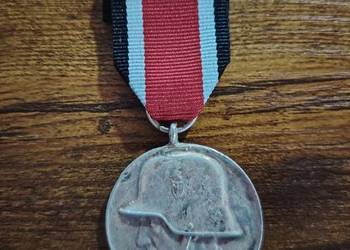 Medal 10 lecia odzyskanej niepodległości.