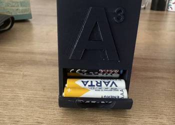 Stojak na baterie