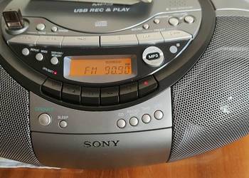Radiomagnetofon  Sony CFD-RS60CP CD USB  Pilot idealny stan