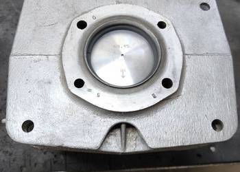 Cylinder MZ TS250 4 biegi pierwszy szlif z tłokiem i pierścieniami
