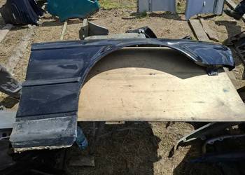 Błotnik Prawy Bmw E34