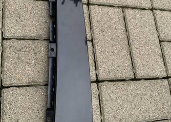 LISTWA ZEWNĘTRZNA PIONOWA DRZWI PRAWY TYŁ FOCUS MK3