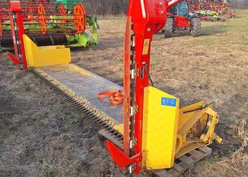 Stół do rzepaku 4.5 metra Stan jak nowy heder new holand Sprowadzony Orgina