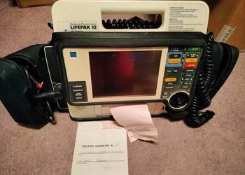 defibrylator lifepak12