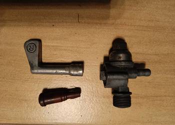 Kranik SHL M11 M17 gazelle wtyczka iskrownika Junak