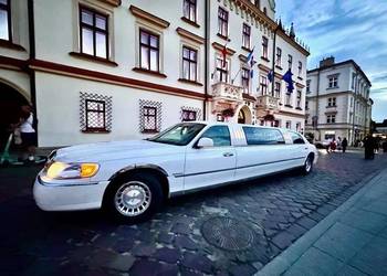 Wynajem limuzyny / Limuzyna do wynajęcia / Auto do ślubu /