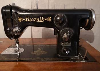 Maszyna Łucznik kl.86 ze stołem. – Unikat