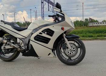 Suzuki rf600r