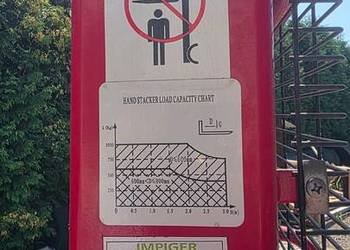 Wózek podnośnikowy, ręczny i nożny napęd