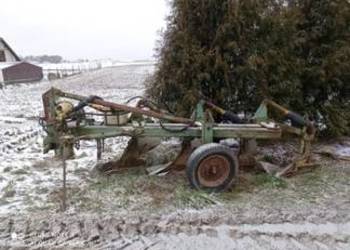 Pług Unia Grudziądz 4-skibowy