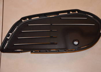kratka zaślepka zderzaka przód mercedes c 205 AMG 2058854023 2058854123