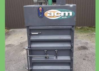 Belownica prasa zgniatarka do folii kartonu makulatury odpadów śmieci