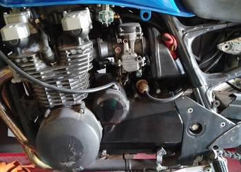 Kawasaki ZR-7 750 silnik kompletny