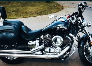 Yamaha XVS 1100 Vstar Custom.