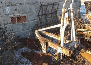 Sprzedam pług dwuskibowy