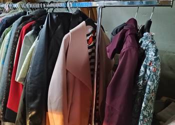 regał stojak na ubrania