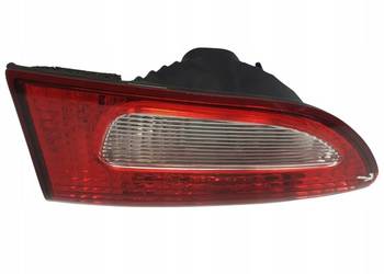 LAMPA Subaru Tribeca TYLNA W KLAPE PRAWA prawy tył