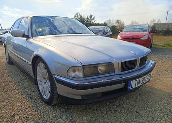 BMW E38 2.8i