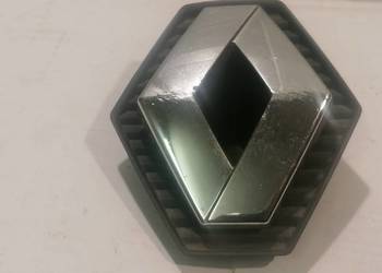 logo emblemat przód 8200070031 Renault Clio 2 Lift