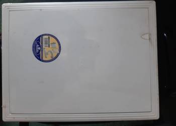 Dzwiczki rewizyjne 300x400 (30x40) PCV białe